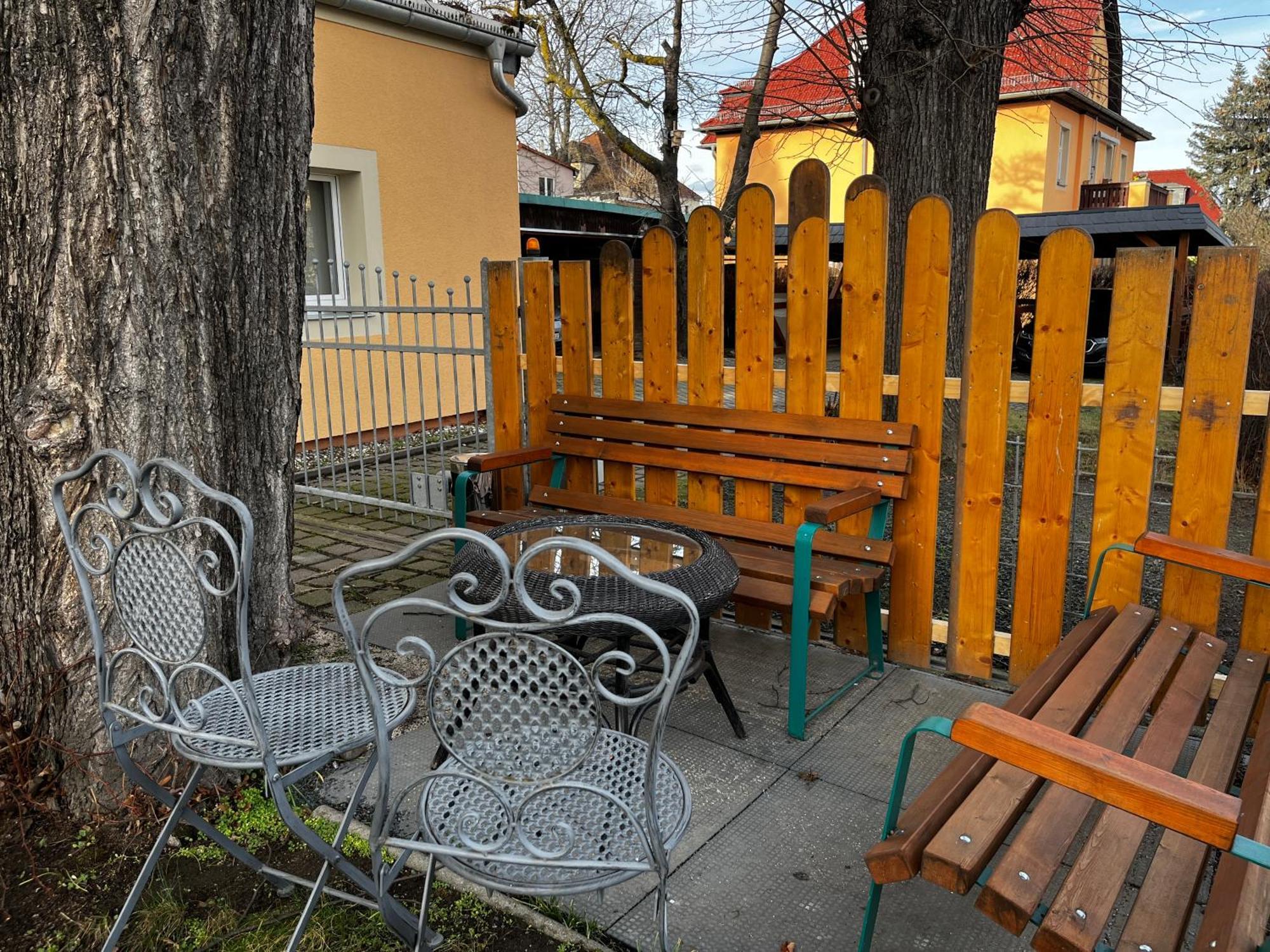 Ferienwohnungen Landeskrone Dresden Exterior foto